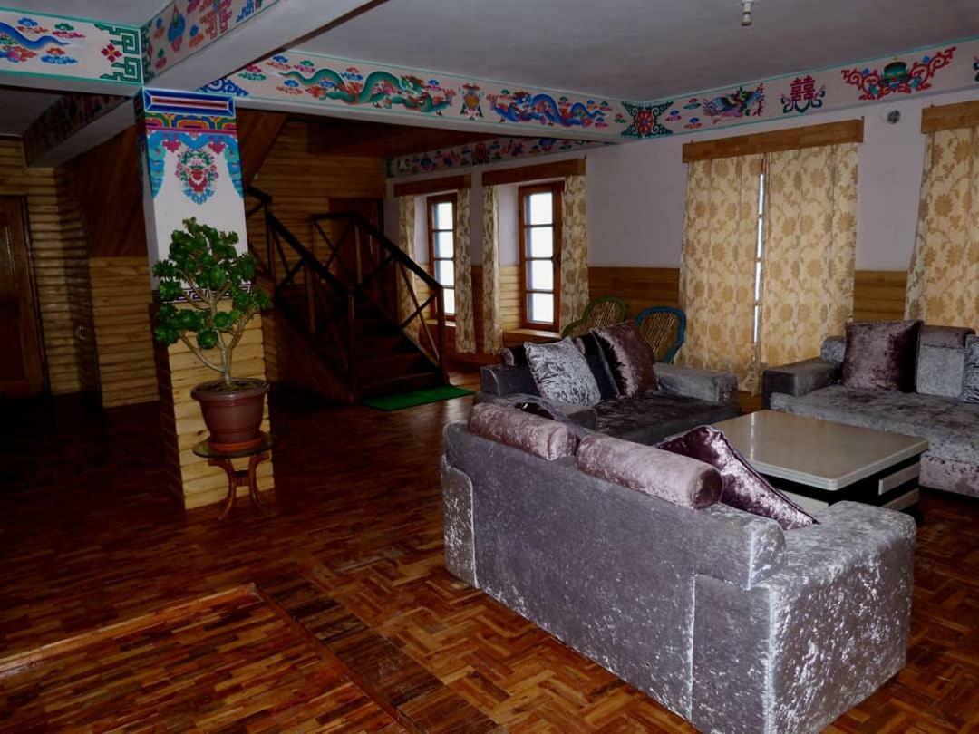 Готель Kolong Retreat Kolang Екстер'єр фото