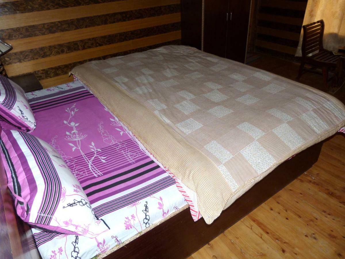 Готель Kolong Retreat Kolang Екстер'єр фото